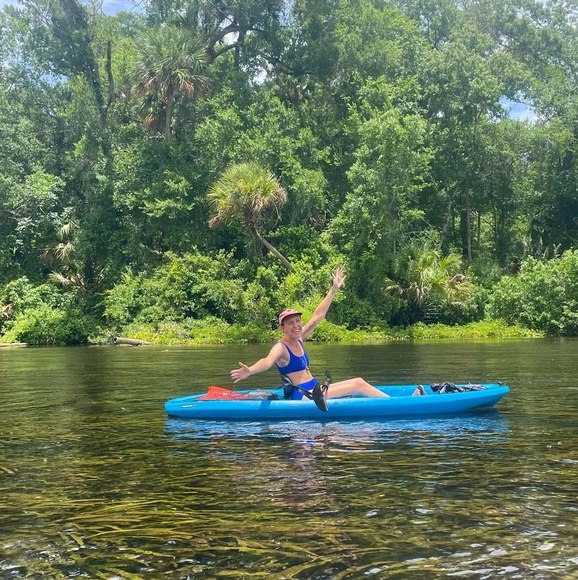 Meet your Posher, Lizzy - Picture 1 of 1